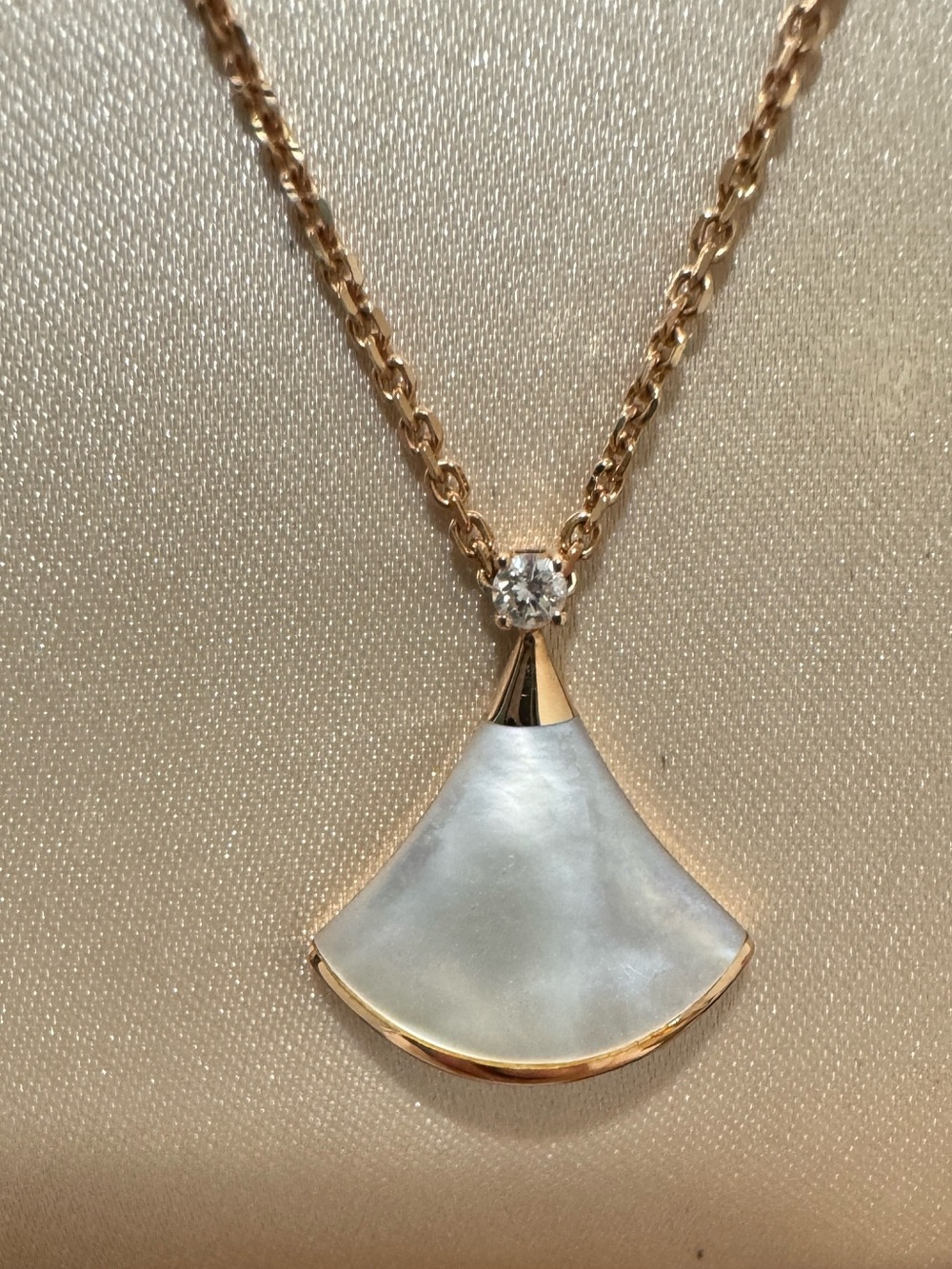 Bulgari Gold and White Mother-of-Pearl Fan Pendant Necklace